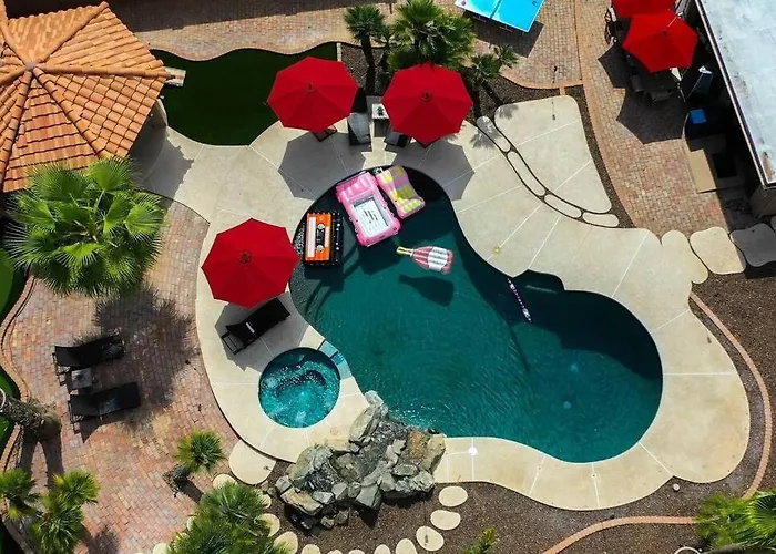 Ferienhaus Location In Scottsdale, 8 Bedroom House, Heated Pool, Spa, Game Room, Bbq, Putting