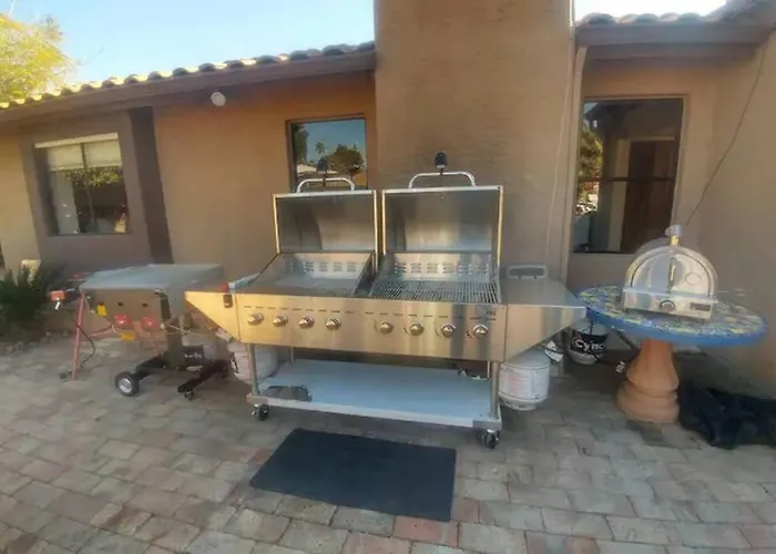 Ferienhaus Location In Scottsdale, 8 Bedroom House, Heated Pool, Spa, Game Room, Bbq, Putting *