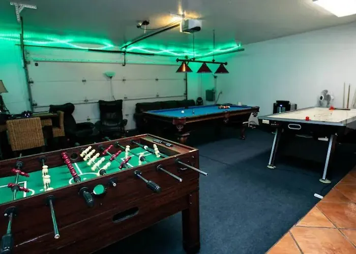 Location In Scottsdale, 8 Bedroom House, Heated Pool, Spa, Game Room, Bbq, Putting Ferienhaus *
