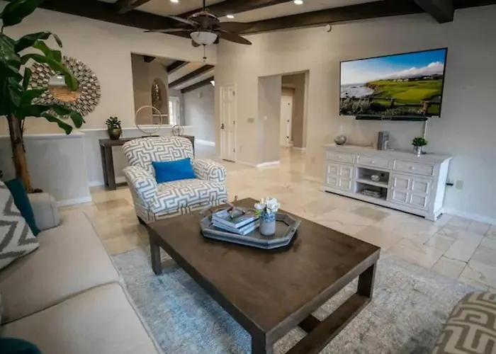 Location In Scottsdale, 8 Bedroom House, Heated Pool, Spa, Game Room, Bbq, Putting * Phoenix